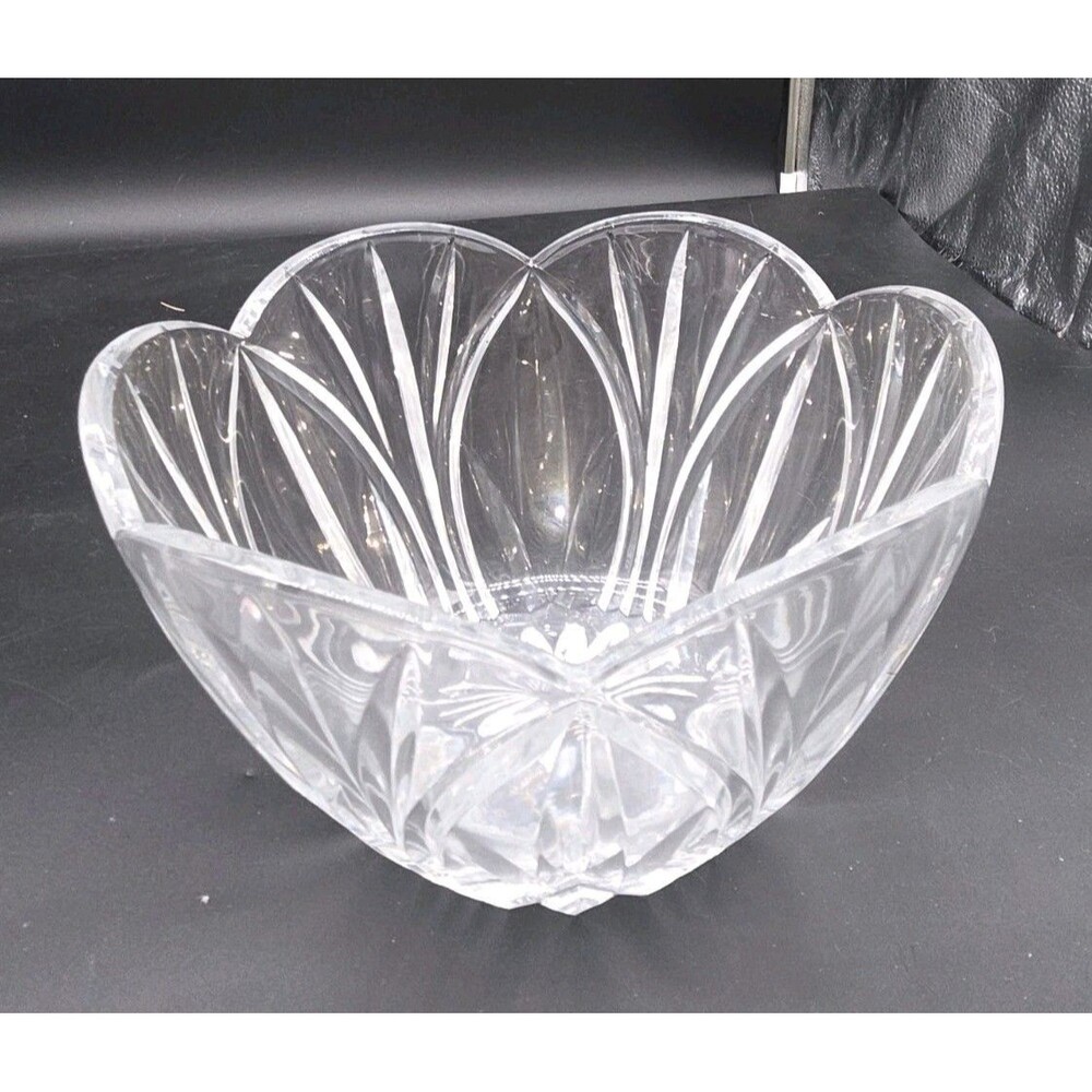 Block Wyndham Crystal Bowl 9 Inches Wide Tulip Petal Design